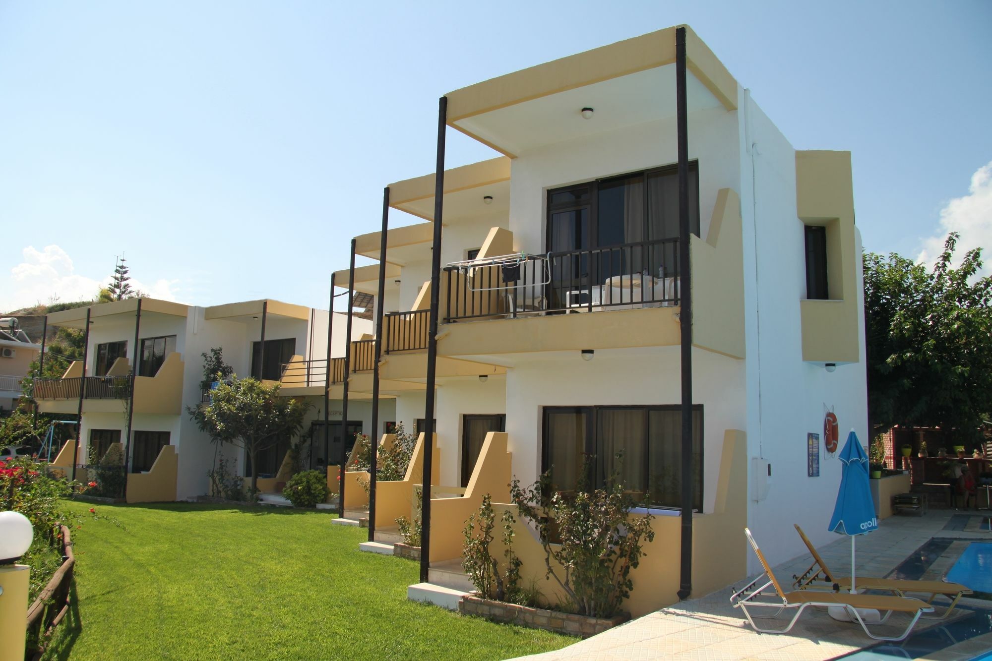 Hermes Sea View Stalós Dış mekan fotoğraf